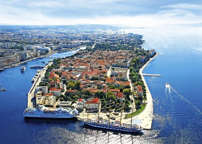In With Seaview, Terrace, Air Condition, Wifi Appartamento *
