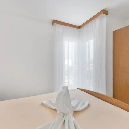 Apartment In With Seaview, Terrace, Air Condition, Wifi *
