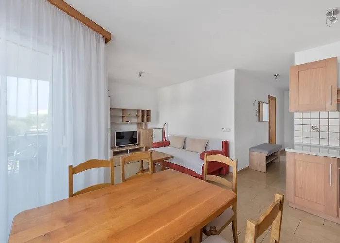 In With Seaview, Terrace, Air Condition, Wifi